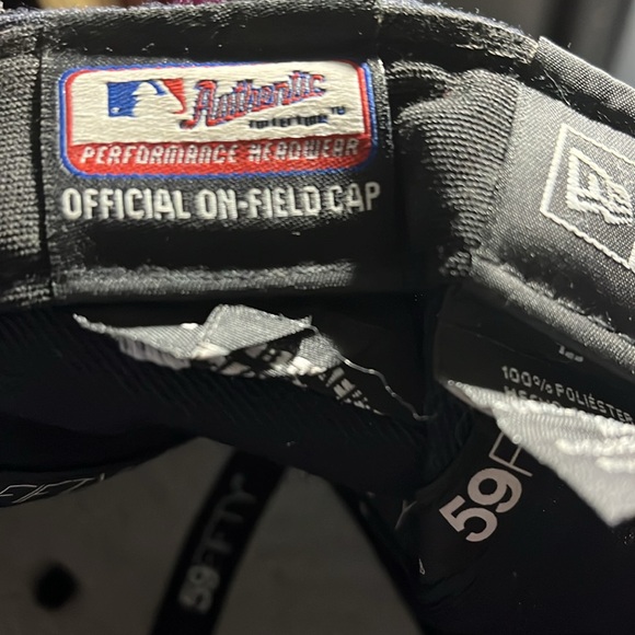 New York Yankees authentic size 7 1/4 - Picture 12 of 12